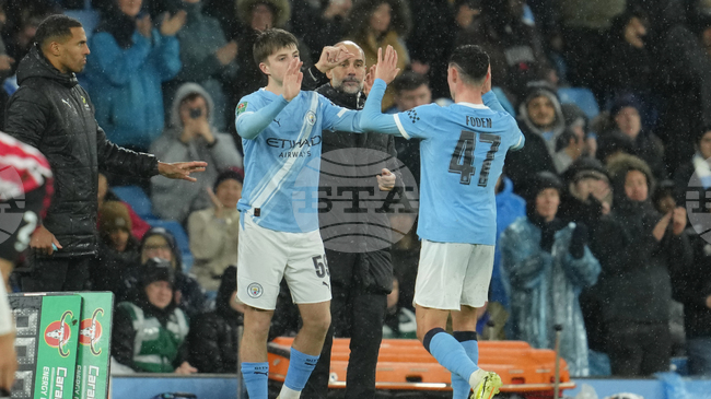 Манчестър Сити и защитаващия трофея Нюкасъл ще се срещнат на полуфиналите в турнира за Купата на лигата в Англия