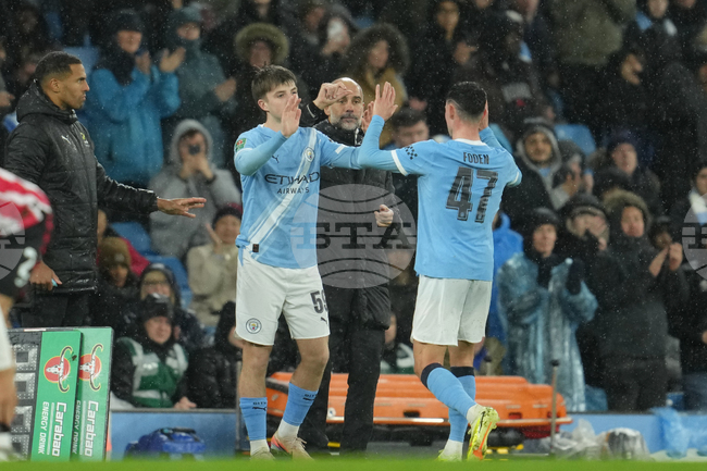 Манчестър Сити и защитаващия трофея Нюкасъл ще се срещнат на полуфиналите в турнира за Купата на лигата в Англия