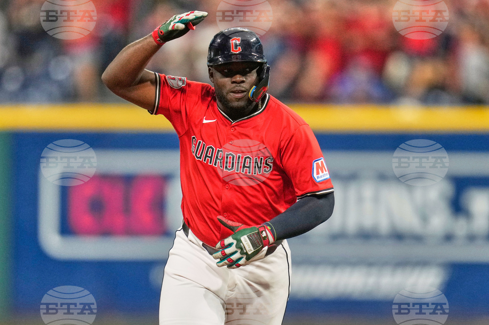 Guardians Blue Jays Trade Baseball
