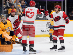 Hurricanes Predators Hockey