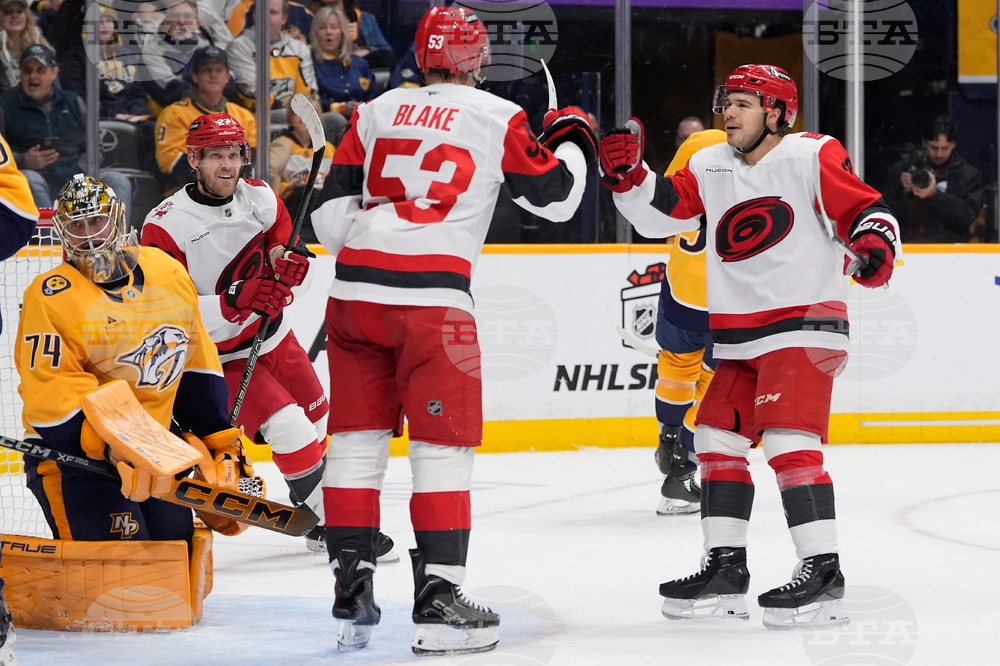 Hurricanes Predators Hockey