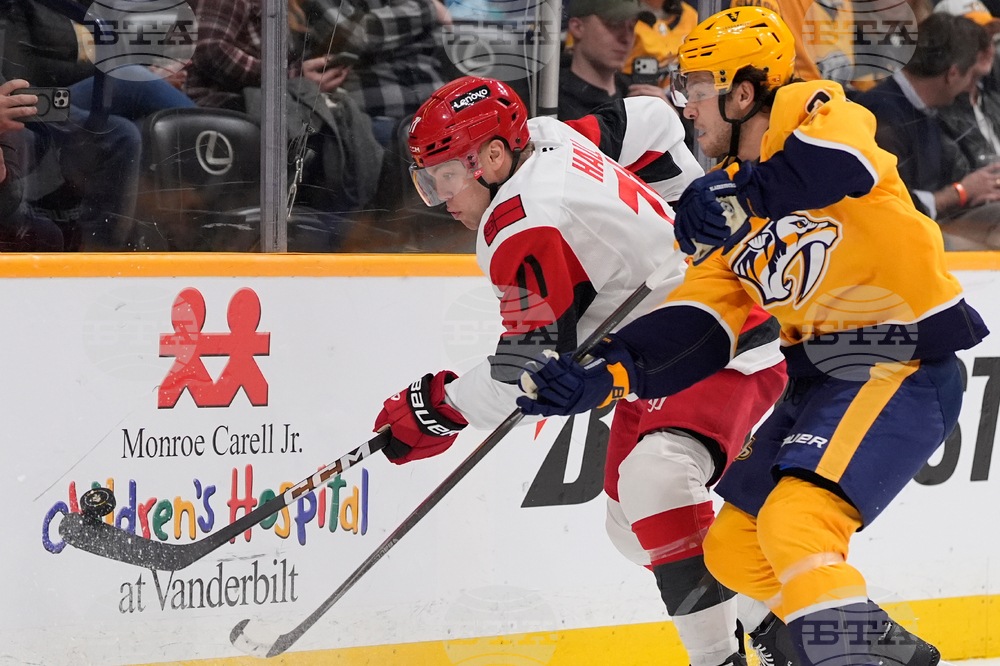 Hurricanes Predators Hockey