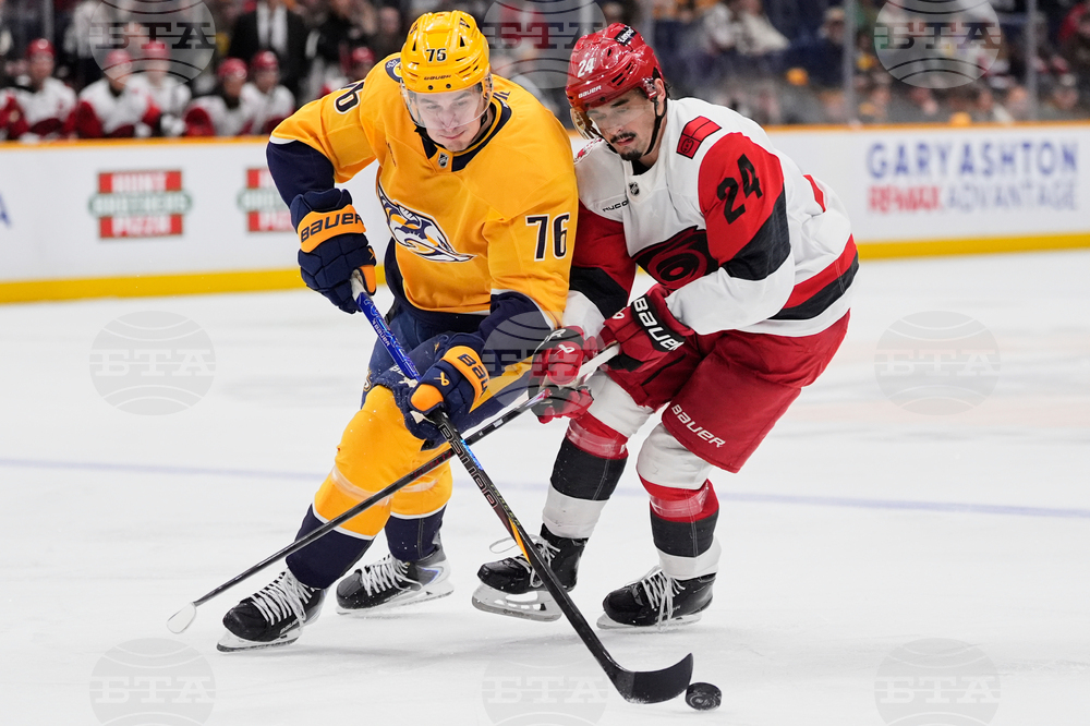 Hurricanes Predators Hockey