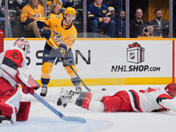 Hurricanes Predators Hockey
