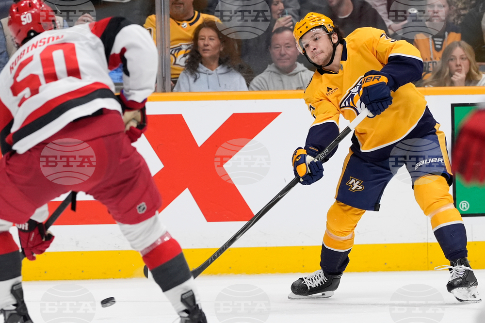 Hurricanes Predators Hockey