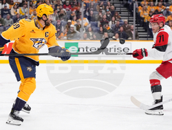 Hurricanes Predators Hockey