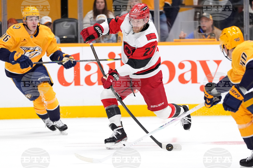 Hurricanes Predators Hockey