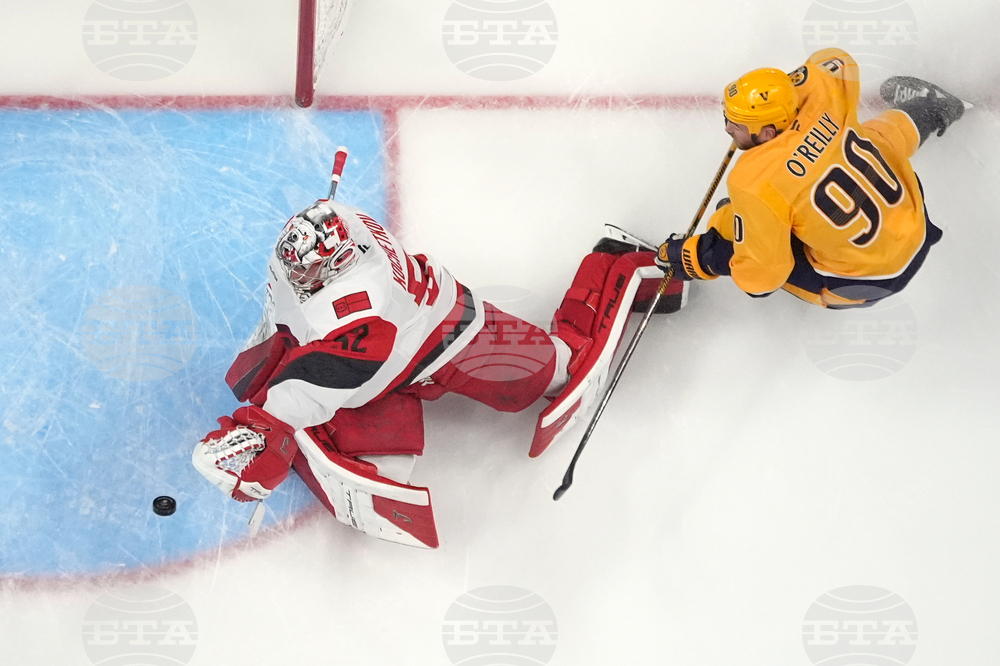 Hurricanes Predators Hockey