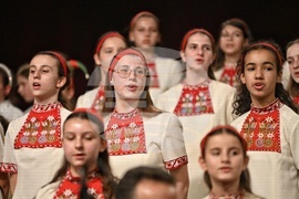 Новогодишен музикален фестивал - „Картини от една Коледа" - концерт