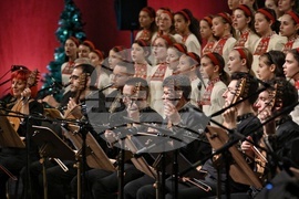 Новогодишен музикален фестивал - „Картини от една Коледа" - концерт