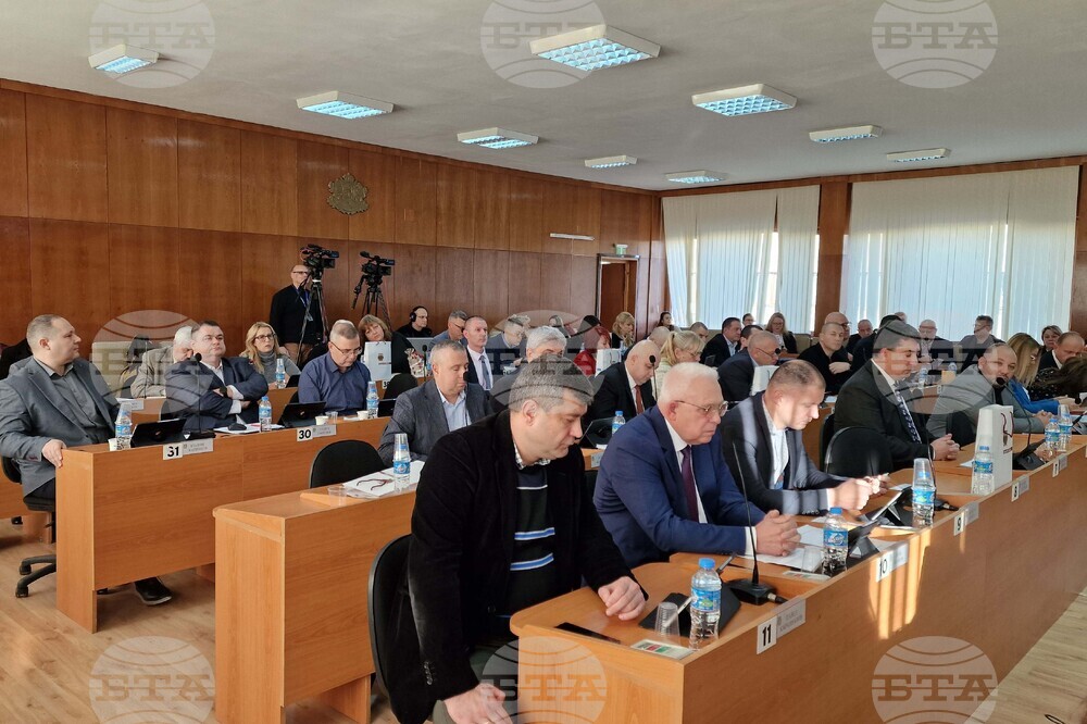 Общинските съветници в Шумен решиха да бъде сключен анекс към договора за кредит от 2022 г. с "Търговска банка Д" АД