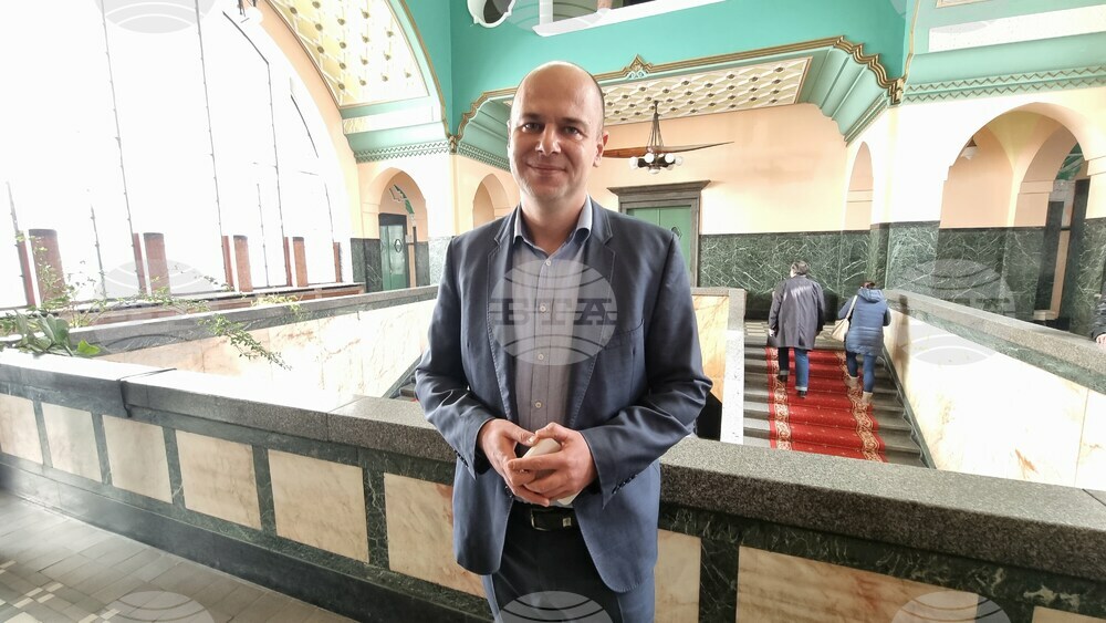 Двама перничани, участвали като доброволци в спасителната операция в Турция, ще бъдат наградени на следващата сесия на Общинския съвет