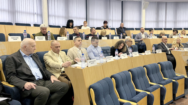 Общинският съвет в Димитровград отложи приемането на план-сметката за чистотата и таксата за битовите отпадъци за 2026 г.