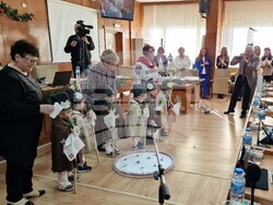 Шумен - Общински съвет - заседание - коледарски поздрави