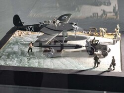 Ямбол - „Към небето" - изложба