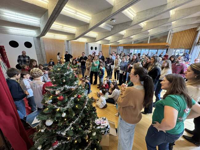 Коледно тържество събра българите от кантон Во, Швейцария