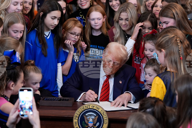 YE Sports Politics Trump