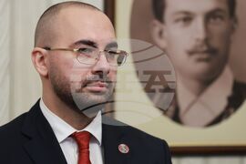 Президентство - консултации - "Морал, единство, чест"