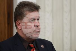 Президентство - консултации - "Морал, единство, чест"