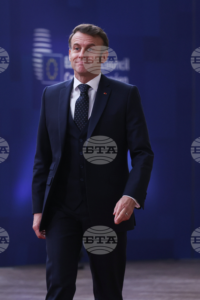 Макрон задава предизборния тон