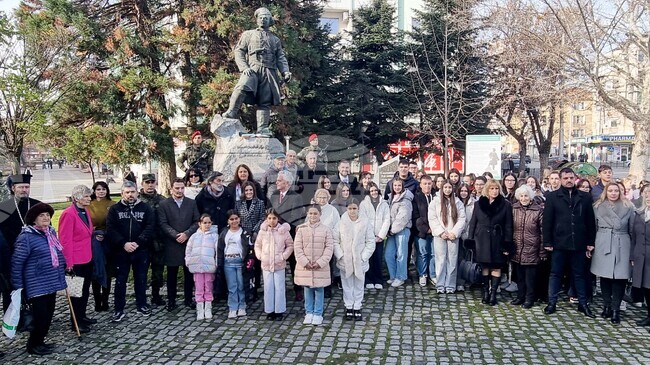 Хасково се поклони пред паметта на Капитан Петко войвода на 181-вата годишнина от рождението на националния герой