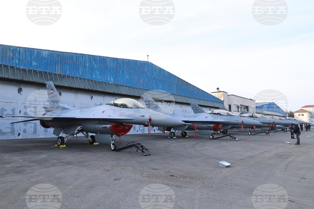 Авиобаза Граф Игнатиево - изтребители F-16 Block 70 - представяне