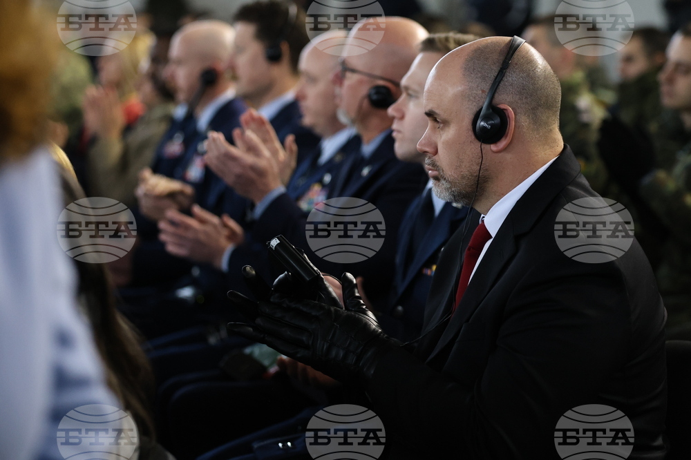 Авиобаза Граф Игнатиево - изтребители F-16 Block 70 - представяне