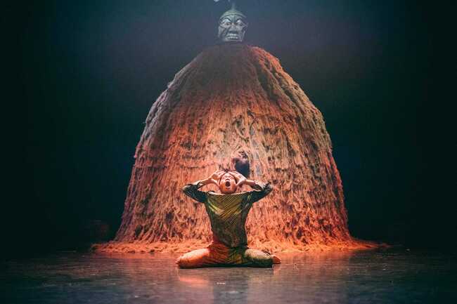 Спектакълът „Битката на лианите“ на камерунския хореограф Зора Снейк ще бъде представен на One Dance Festival в Пловдив