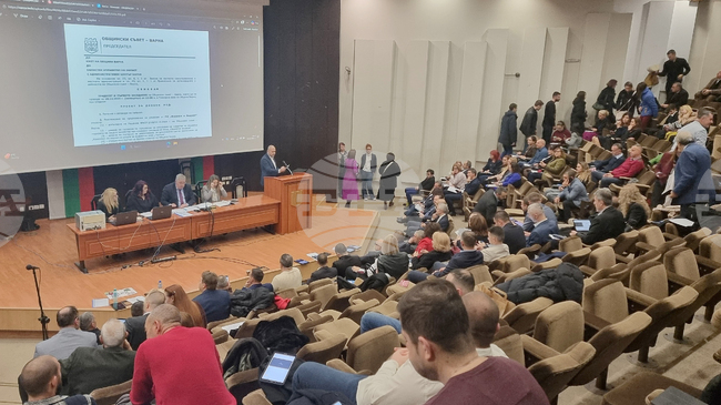 Общинският съвет във Варна гласува 164 хиляди лева за наем на гимнастическа зала за Спортното училище 