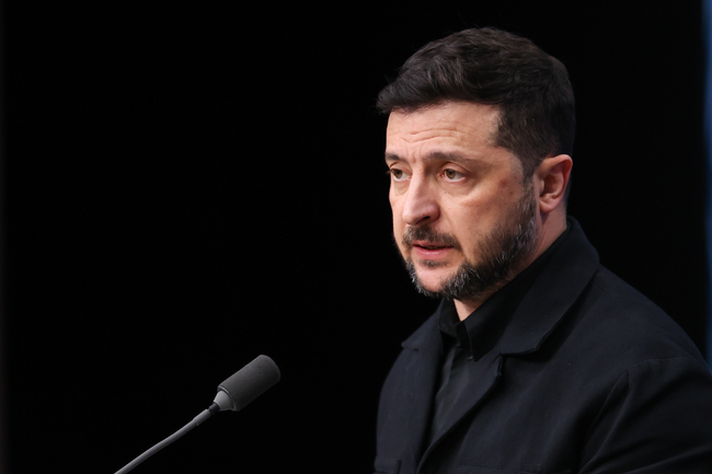 Зеленски обяви, че украинската армия е нанесла удари по ключов завод за производство на ракети в руската Брянска област