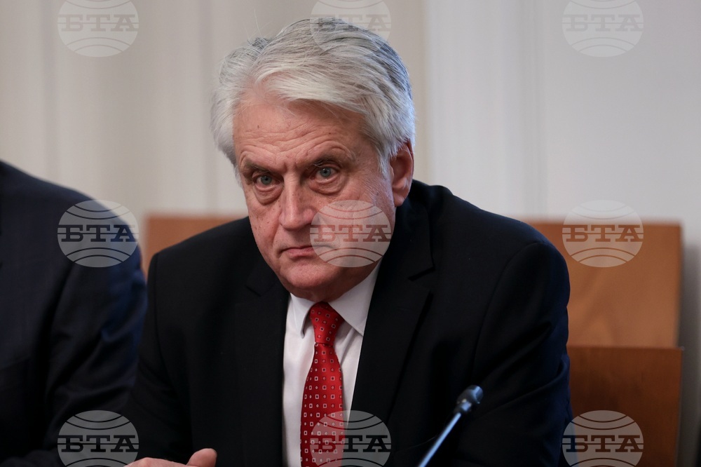 Народно събрания - Комисия по вътрешна сигурност и обществен ред