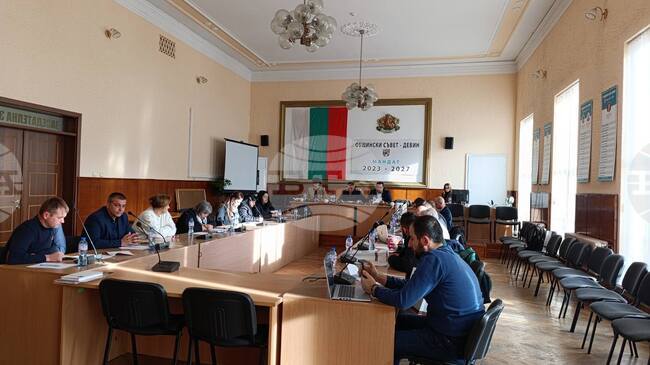 Общинският съвет в Девин увеличи числеността на персонала в отдел "Чистота" в Общината заради Регионалното депо в село Барутин