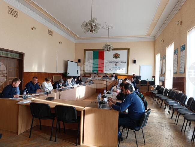 Общинският съвет в Девин увеличи числеността на персонала в отдел "Чистота" в Общината заради Регионалното депо в село Барутин