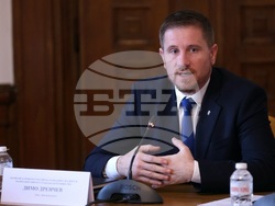 Парламент - Комисия за прякото участие на гражданите, жалбите и взаимодействието с гражданското общество