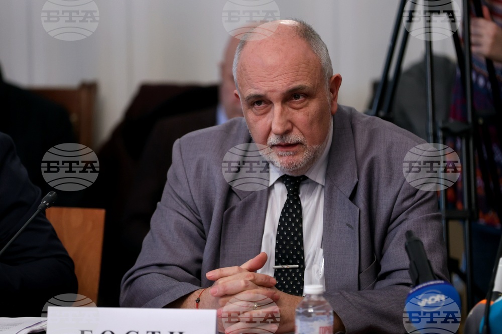 Народно събрания - Комисия по вътрешна сигурност и обществен ред