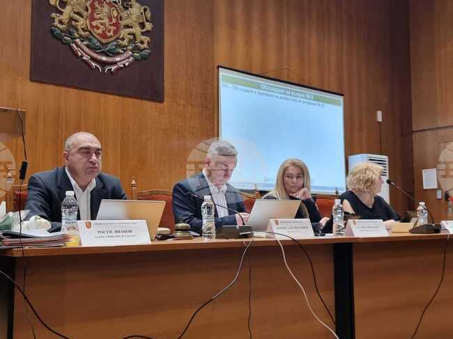 Общинските съветници във Велико Търново приеха нови правила за функционирането на клубовете на пенсионерите