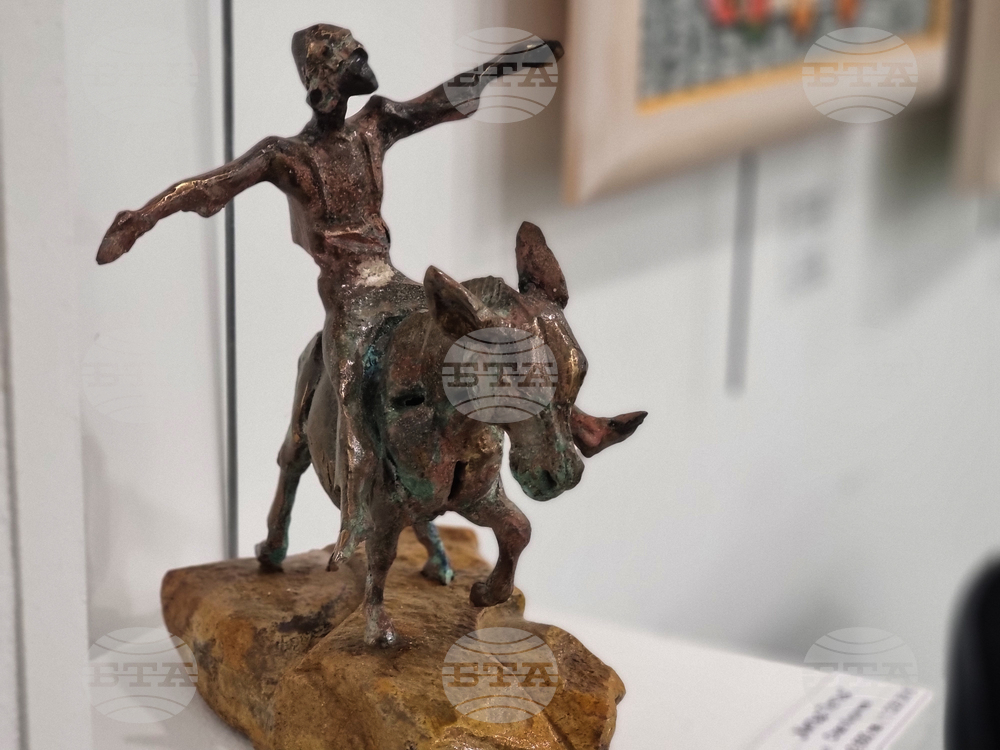 Ямбол - галерия "Стойчев" - коледна изложба