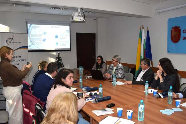 ОИЦ – Добрич отчете напредъка по програмите, финансирани от Европейските фондове