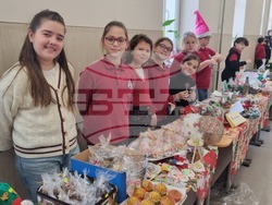Търговище - „Подарете надежда и сбъднете мечта!“ - коледен базар