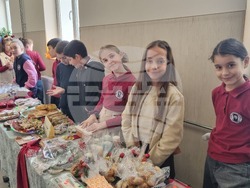 Търговище - „Подарете надежда и сбъднете мечта!“ - коледен базар