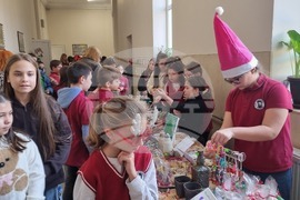 Търговище - „Подарете надежда и сбъднете мечта!“ - коледен базар