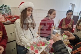 Търговище - „Подарете надежда и сбъднете мечта!“ - коледен базар