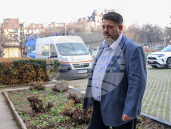 Атанас Зафиров - непридружени деца бежанци - подаръци