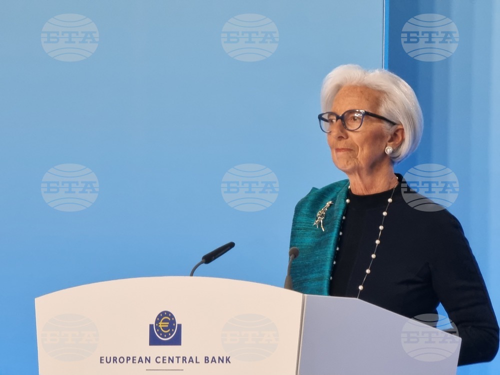 Само 10 дни остават, преди България да стане 21-вият член на еврозоната, написа Криситин Лагард в публикация в социалните мрежи