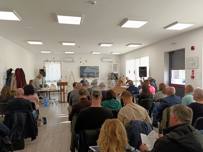 Общинските съветници в Монтана одобриха актуализация на бюджета за 2025 г. и предложения за кандидатстване по проекти