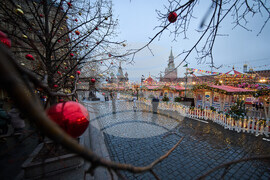 Russia New Year Preparation