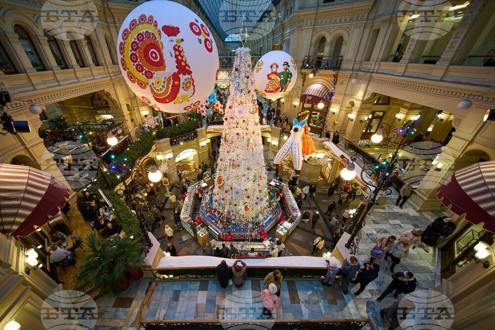 Russia New Year Preparation