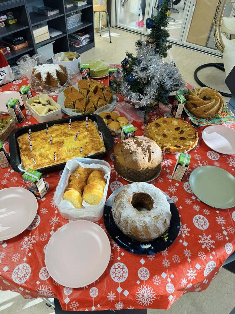 В коледни работилници се включиха възпитаниците на училище „Св. св. Кирил и Методий“ в Нидерландия 