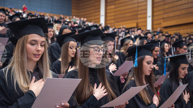 Дипломира се Випуск 2025 на Медицински колеж „Йорданка Филаретова“