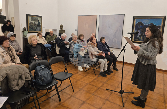 Плевен - писатели - Коледа